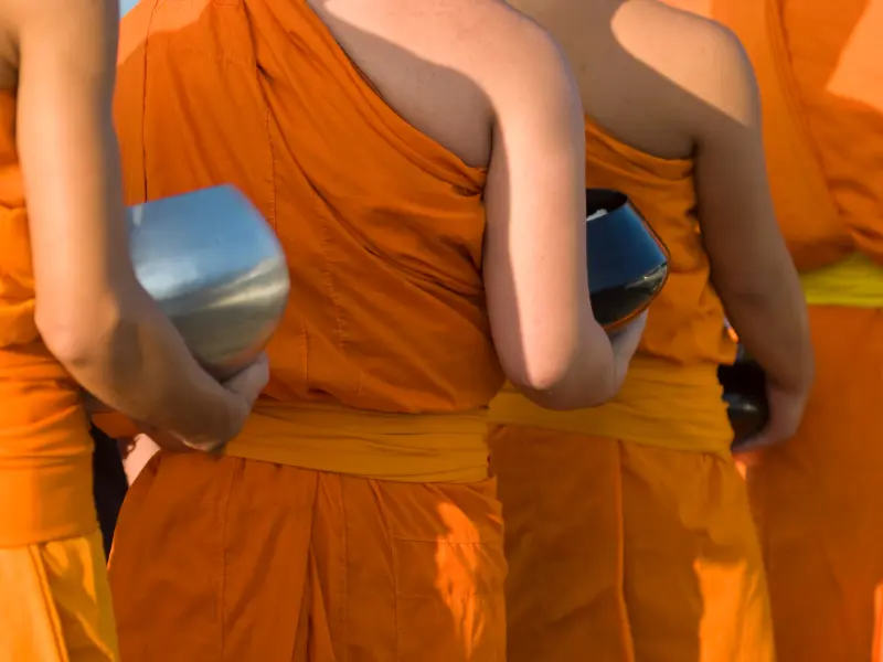 ผ้าไตร-จีวร
