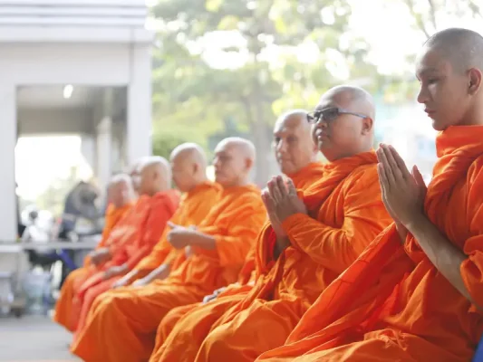 วันออกพรรษา