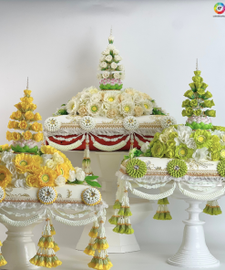 ครอบไตรทรงหมอนยอดดอกฉัตร